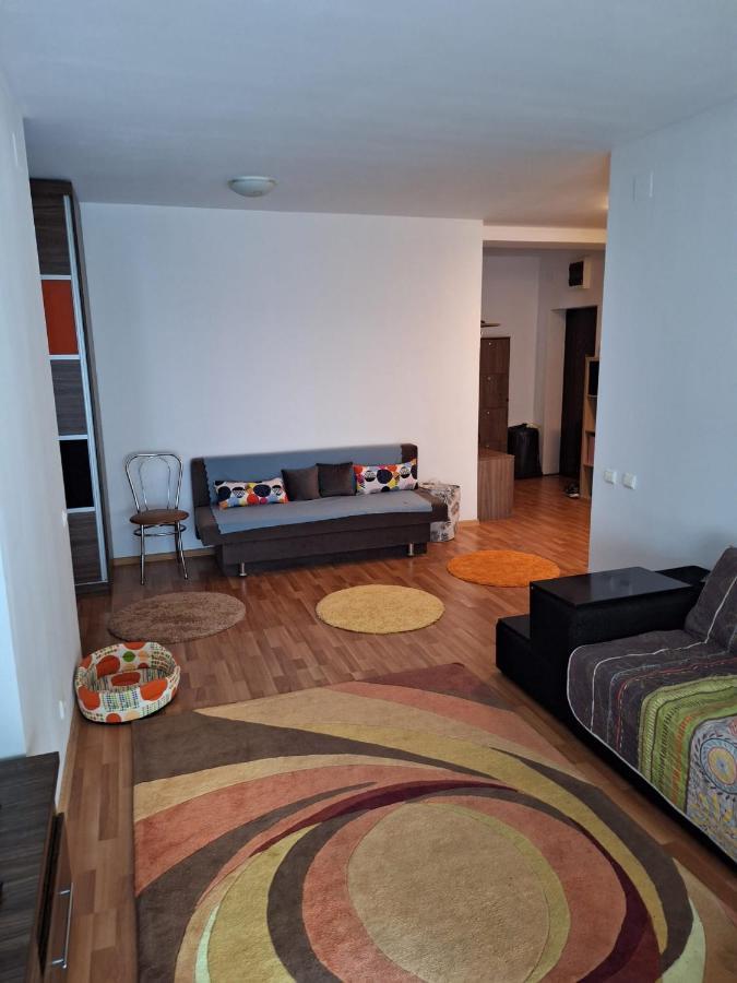 Apartament Tokyo Bukarest Exteriör bild